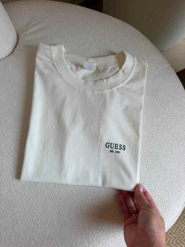 T-shirt Guess 000399