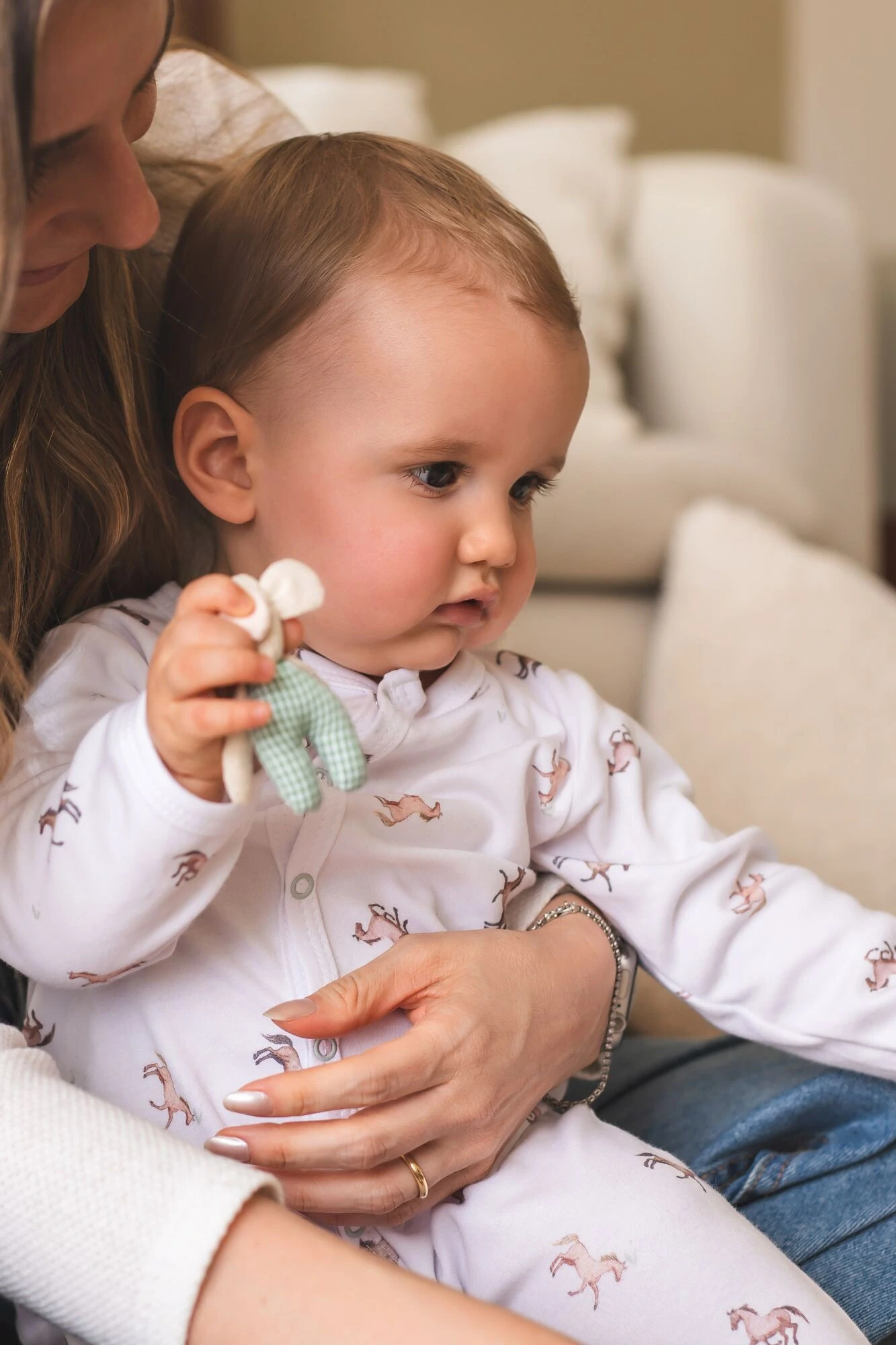 FotoMacacão Horses Algodão Egípcio Branco Bege
