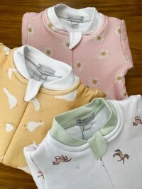 Macacão Astronauta Horses Algodão Egípcio Branco Bege