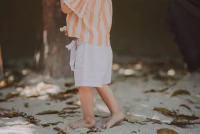 Shorts Claudia Lilás