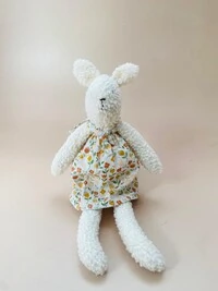 Ursa Fofinha Vestido Floral Branco