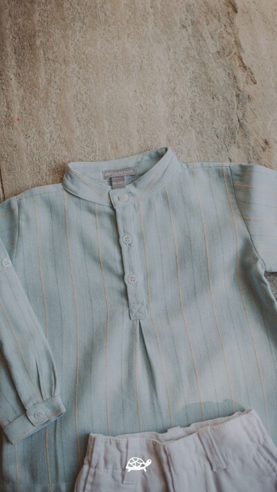 Foto Camisa Gola Padre Listrinha Leve Azul Claro