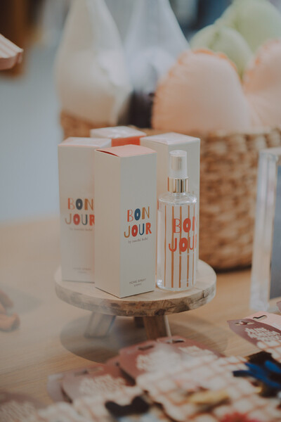 Foto Home Spray Bonjour