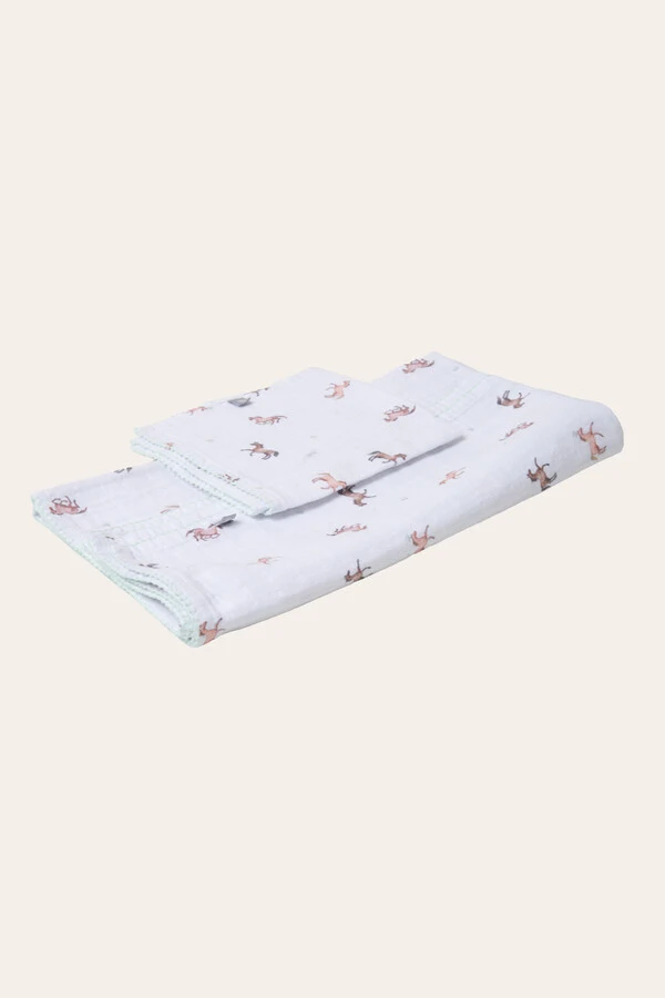 Kit Fralda Estampa Horses Branco Bege