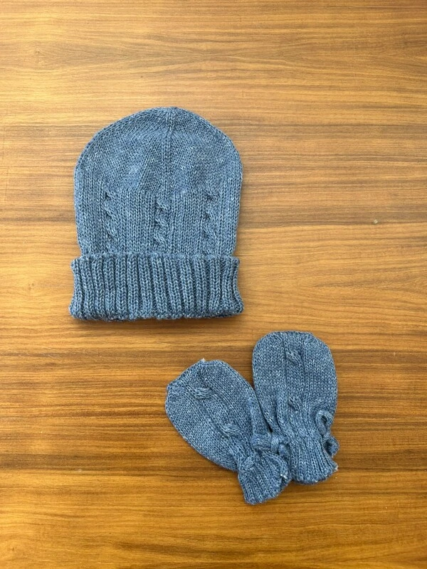 Kit Gorro e Luva Tricot Azul Jeans