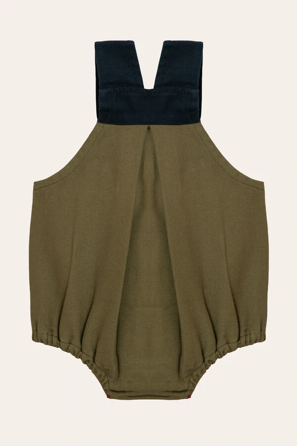 Jardineira Guga Sarja Verde Musgo Marinho