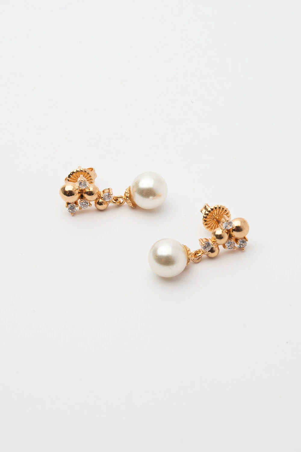 FotoBrinco Day Pérola Zircônia Banho Ouro 18k