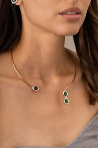 Colar Aro Dourado Amazonas Verde Esmeralda