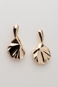 Brinco Dourado Dobraduras