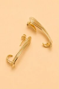 Brinco Dourado Asa Ear Cuff