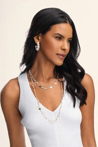 Brinco Argola Dourada Cristais Off White