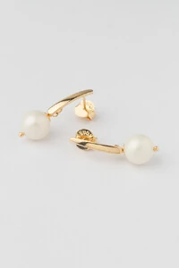 Brinco Pérola Shell Banho Ouro 18K