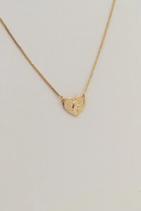 Colar Escapulário Coração Banho Ouro 18K