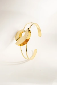 Pulseira Dourada Círculos Dobrados
