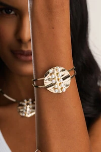 Pulseira Dourada Círculo Martelado
