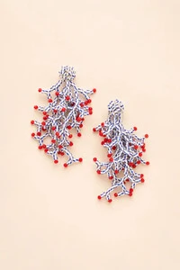 Brinco Cacho Coral Banho Ouro 18K