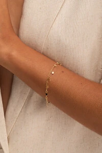Pulseira Mini Corações Banho Ouro 18k