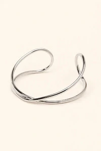 Pulseira Bracelete Prateada Fio Cruzado