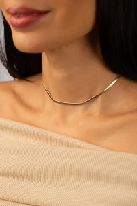 Colar Choker Fita Laminada Banho Ouro 18K