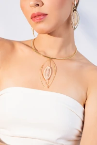 Brinco Folha Nude Dourado