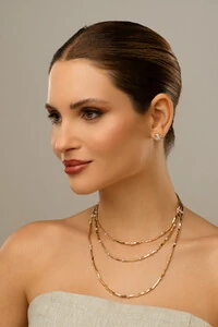 Colar Triplo Canutilhos Dourado