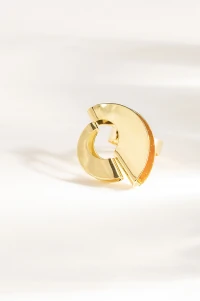 Anel Dourado Círculos Dobrados