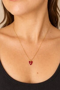 Colar Coração Resina Vermelho Banho Ouro 18K
