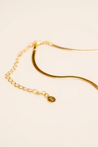 Colar Choker Fita Laminada Banho Ouro 18K