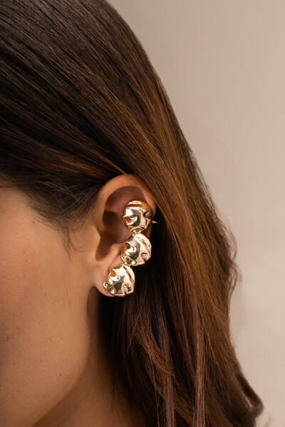 Foto Brinco Dourado Earcuff Dunas