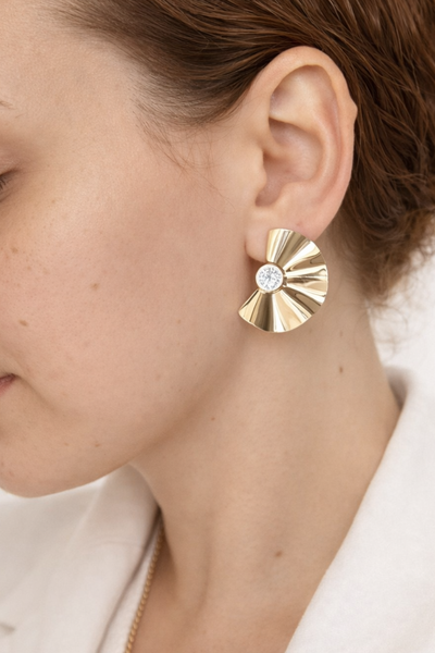 Foto Brinco Dourado Leque Zircônia