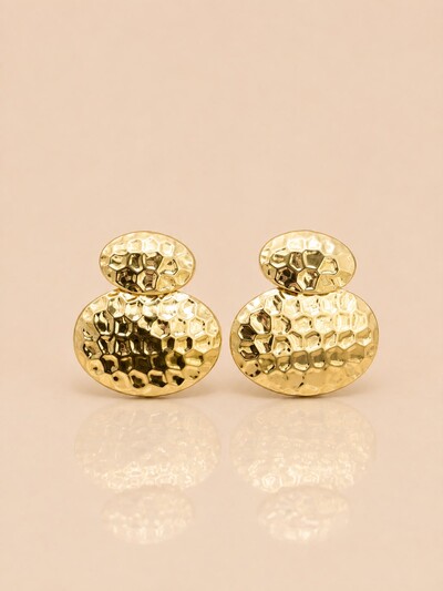 Foto Brinco Dourado Placa Oval Martelada