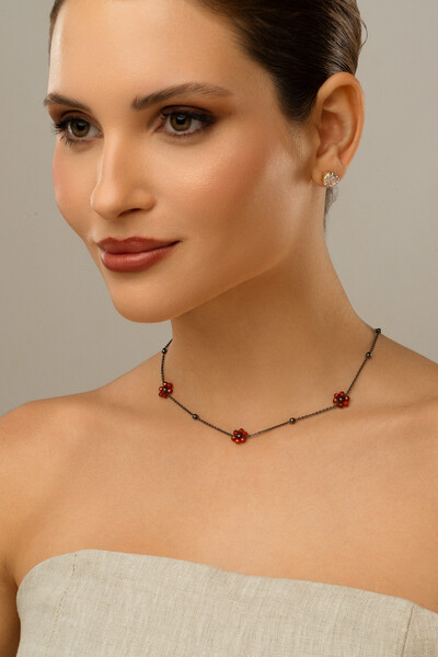 Foto Colar Choker Flor Cristais Grafite