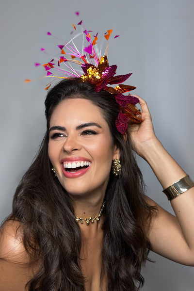 Foto Tiara Carnaval Folhas Paetê Pink e Orange