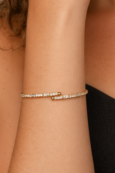 Foto Pulseira Dourada Zircônias Baguete