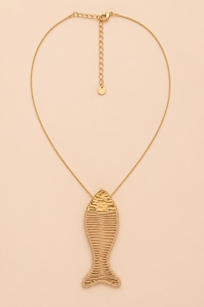 Foto Colar Dourado Fish Palha