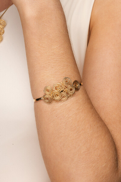 Foto Pulseira Bracelete Dourado Caracóis