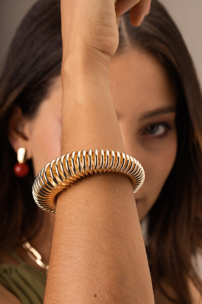 Foto Pulseira Mola Dourada