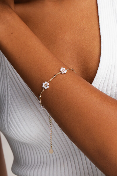 Foto Pulseira Dourada Flores Pérolas