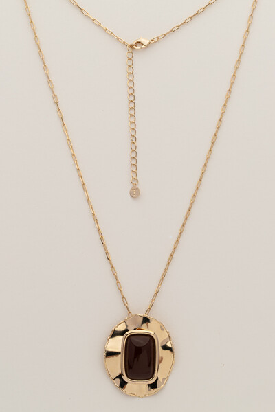 Foto Colar Dourado Placa Martelada Resina Marrom