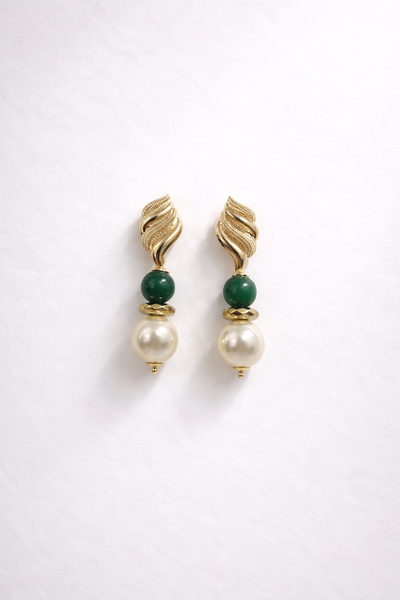 Foto Brinco Pérola Elegance Jade Verde Banho Ouro 18K