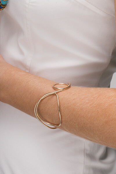 Foto Pulseira Bracelete Dourada Fio Orgânico