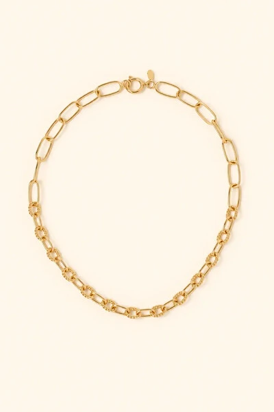 Foto Colar Dourado Mix de Elos