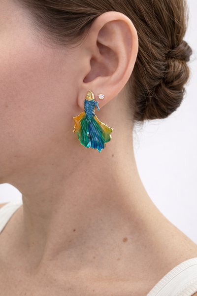Foto Brinco Dourado Peixe Resina Color