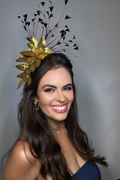 Foto Tiara Carnaval Folhas Douradas