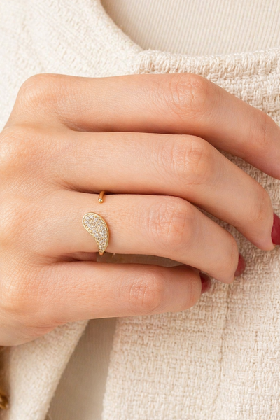 Foto Anel Gota Zircônia Banho Ouro 18K