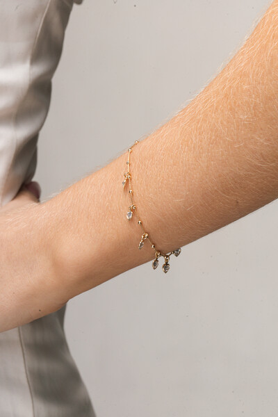 Foto Pulseira Bolinhas e Corações Zircônia Banho Ouro 18K