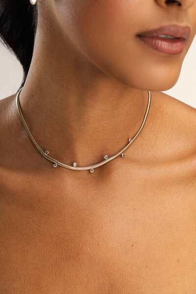 Foto Colar Dourado Malha Ponto De Luz