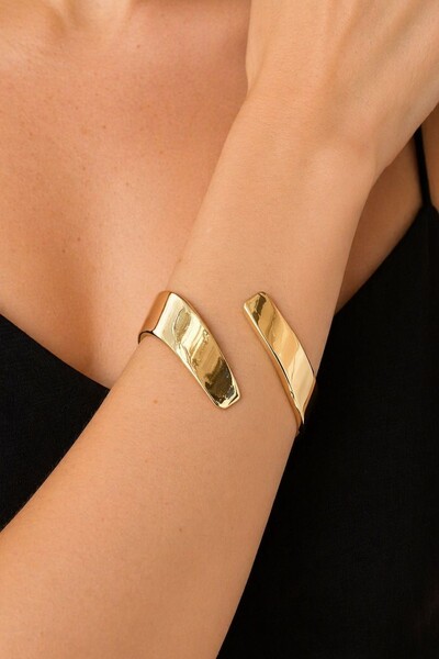 Foto Pulseira Bracelete Forma Abraço