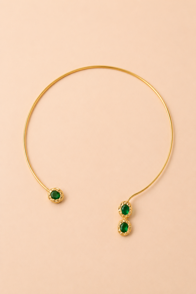 Foto Colar Aro Dourado Amazonas Verde Esmeralda