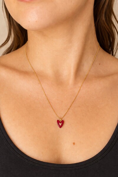 Foto Colar Coração Resina Vermelho Banho Ouro 18K